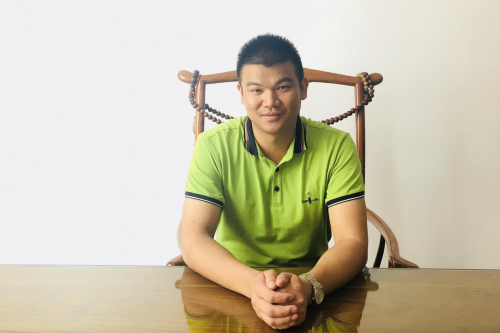 第六屆中小企業(yè)創(chuàng)業(yè)故事分享會在廣州華商建設集團召開