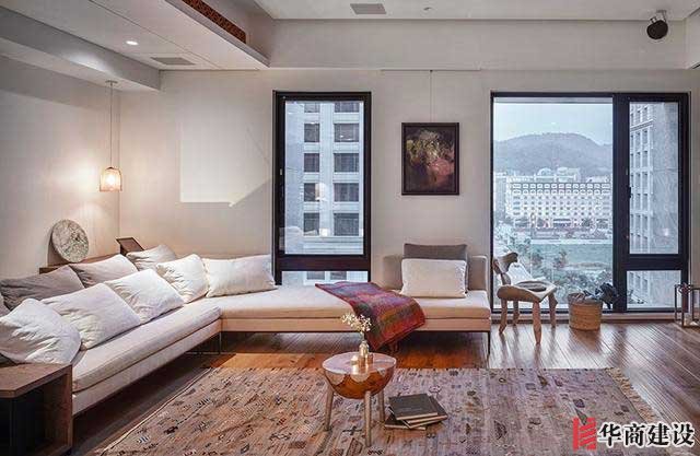 這樣的裝修設計加上160寸投影,沒有人會不喜歡