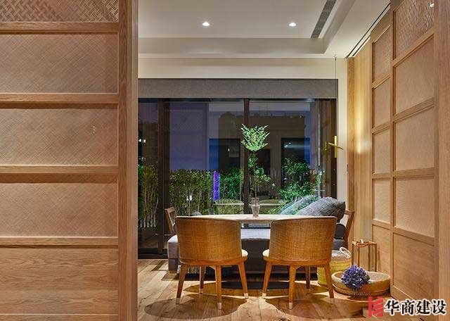 這樣的裝修設計加上160寸投影,沒有人會不喜歡