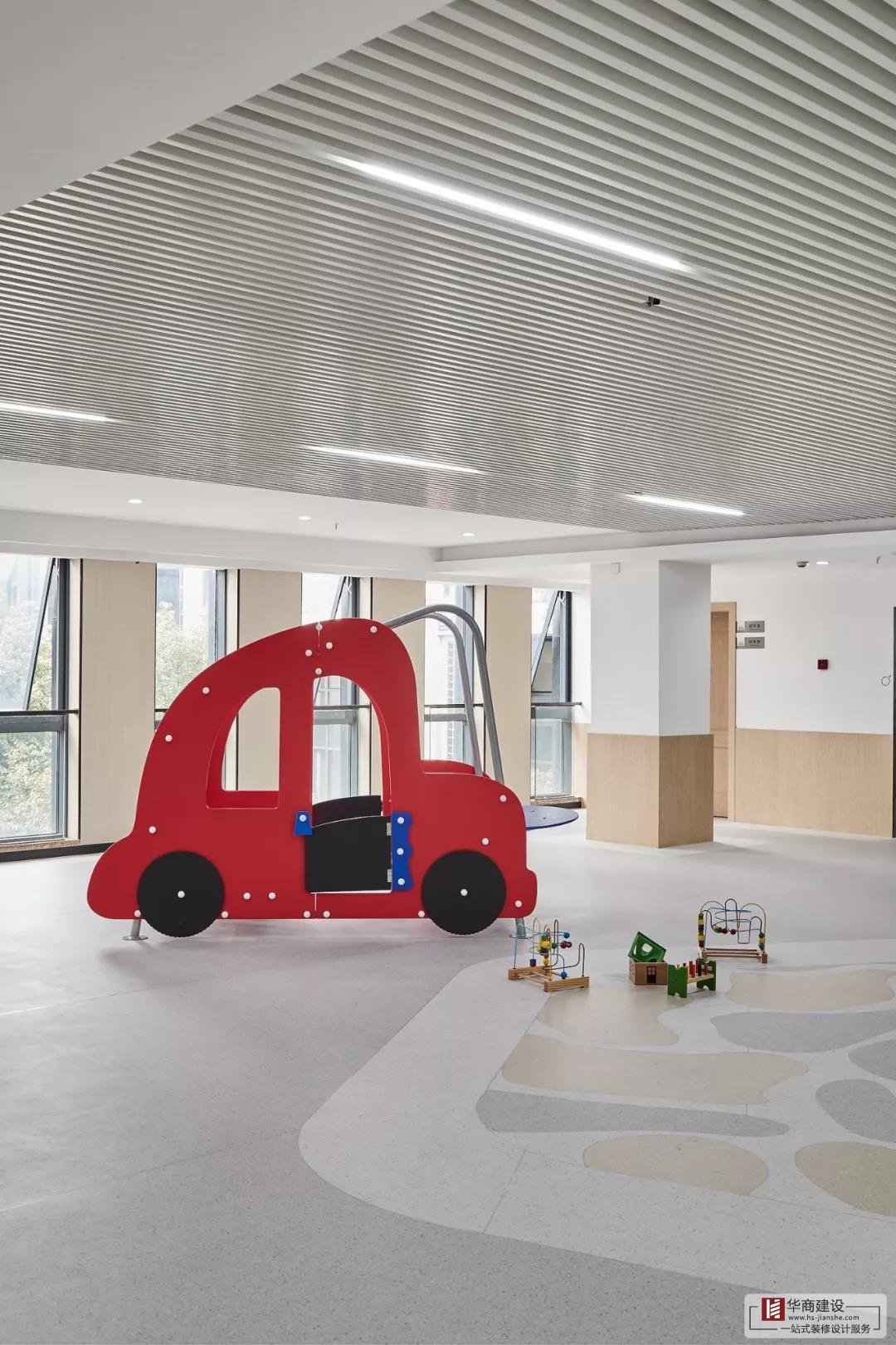 看完這些走心的幼兒園設計，感覺自己過了一個假的童年！